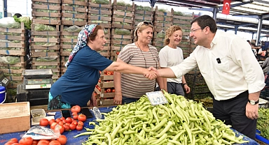 Başkan Erkek Cuma Pazarında